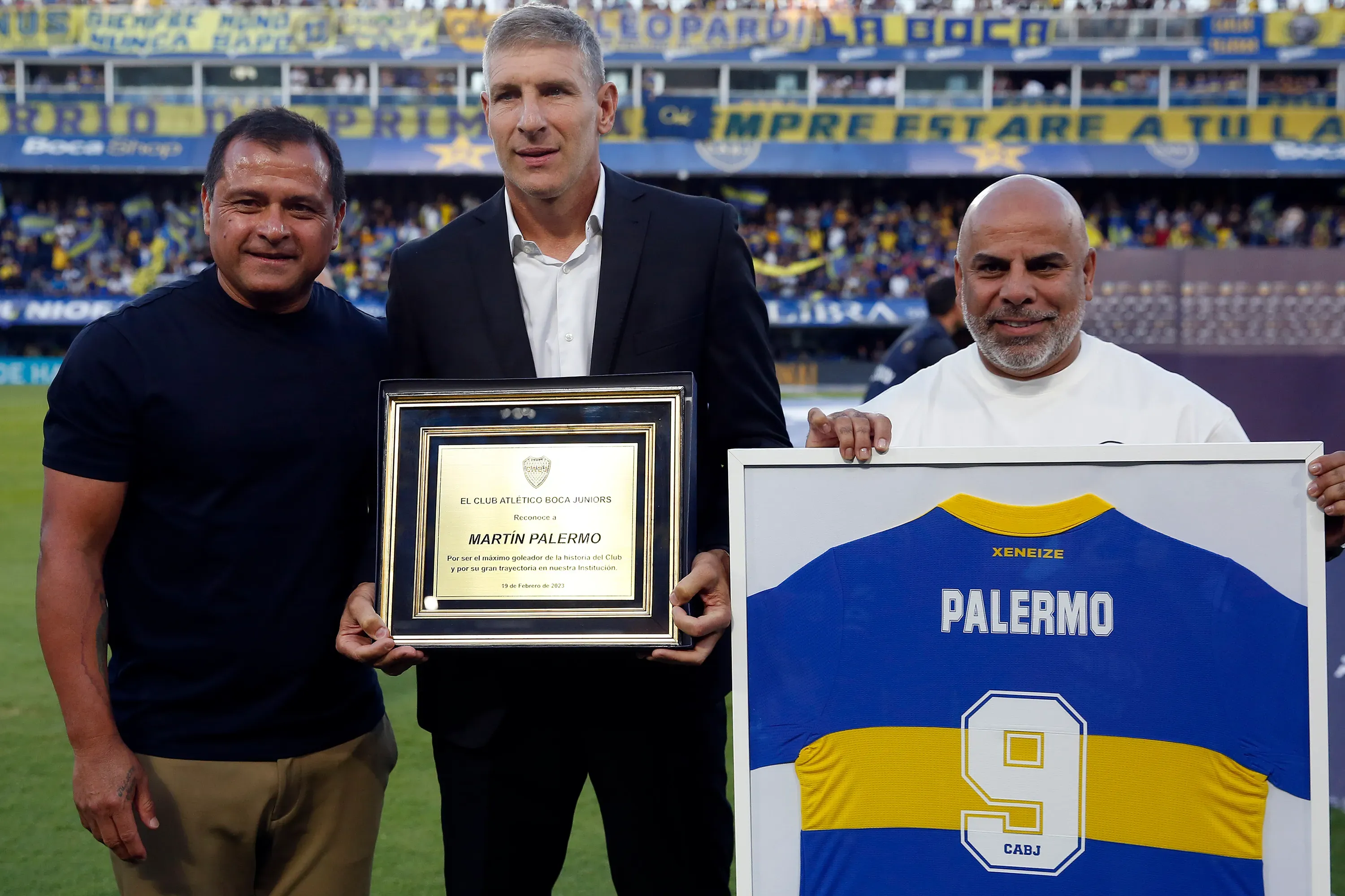 Delgado junto a Serna y Palermo en Boca. (Getty)