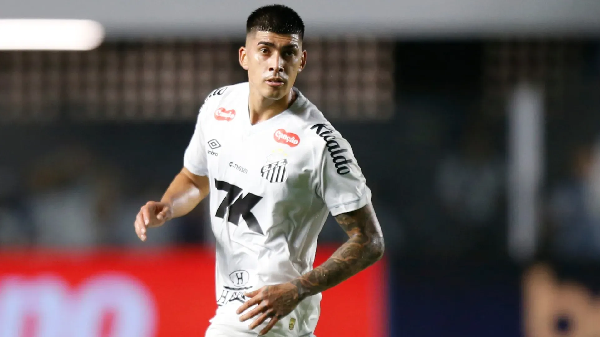 Adonis Frías, la alternativa para la dirigencia de Boca.