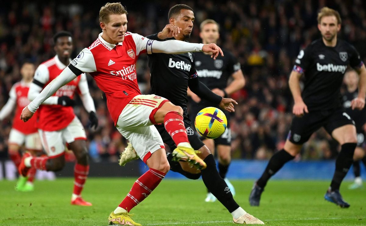 Arsenal vs West Ham: Premier League Matchup and Live Streaming Information – Updated Schedule and Standings