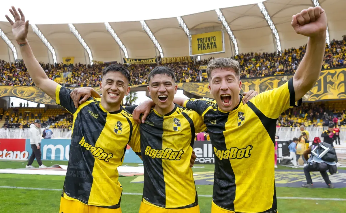 Colo Colo se reúne para armar el plantel 2026 y confirma fichaje estrella