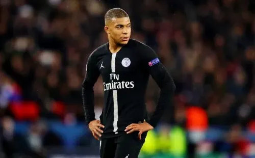 2) KylianMbappé(Fútbol/PSG): 24.7 millones de euros