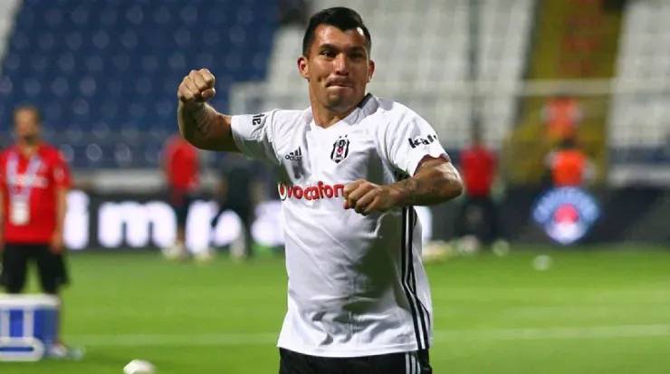 Gary Medel en Turquía