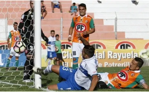 Domingo 12 | 15:00 | Cobresal vs Universidad Católica | El Cobre