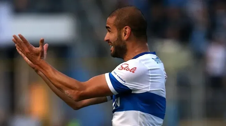 Sebastián Saez – Delantero