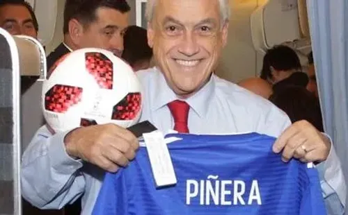 La FIFA le mandó una en su cumpleaños
