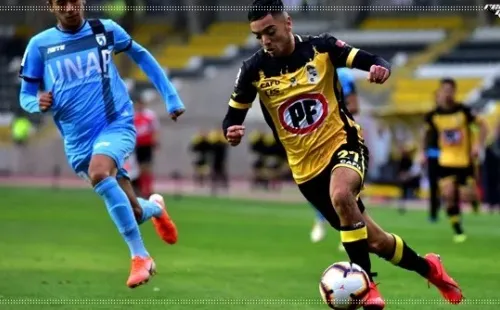 Sebastián Cabrera | Defensa | Coquimbo Unido | 21 años