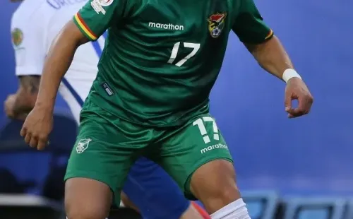 Marvin Bejarano jugando contra Chile en Copa Centenario 2016