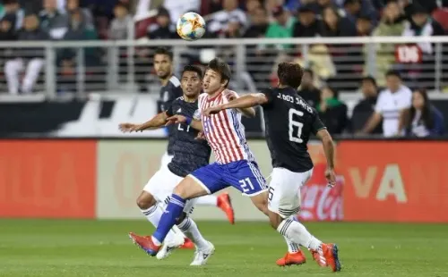 Óscar Romero batallando contra México (Foto: Getty Images)