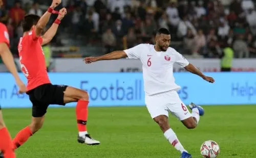 Abdulalziz Hatem remata ante Korea (Foto: Getty Images)