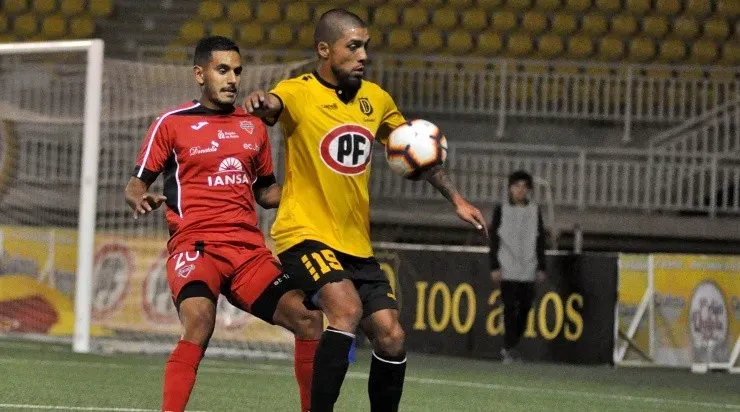 Curicó Unido   
    Llegan:Diego Vera (Tigre, Argentina).       Interesan: Álvaro Césped (San Luis de Quillota).       Parten: Mauro Quiroga (Necaxa, México) y Kevin Martínez (Fernández Vial).