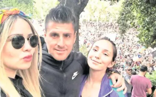 Manríquez junto a su familia en la marcha. Foto: La Estrella de Concepción