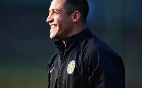 Inter de Milán destacó la sonrisa de Alexis en su regreso