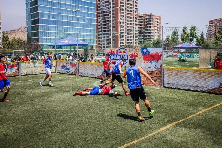 Real Samesta en acción ante NN en la clasificación de Red Bull Neymar Jr’s Five. (Foto: Red Bull Neymar Jr’s Five).