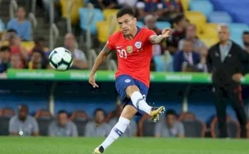 Charles Aránguiz, mediocampista (Bayer Leverkusen)