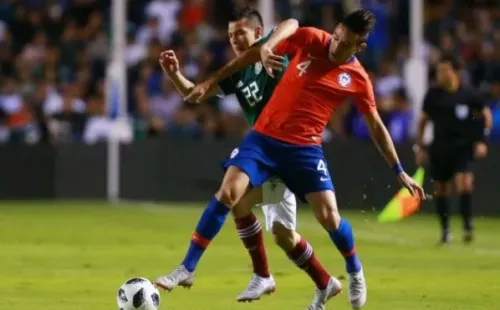 Mauricio Isla, defensa (Fenerbahçe)