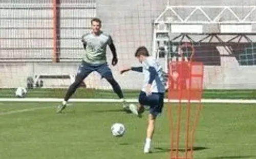 El equipo mantuvo el distanciamiento social