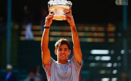 Garin levantando el título de Houston.