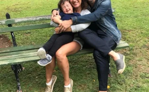 Andree Burgat junto a Eduardo Fuentes y su hija Alma.