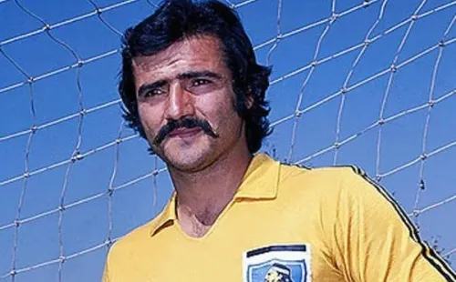 Gato Osbén defendiendo a Colo Colo. (FOTO: Archivo)