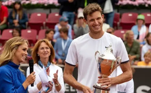 Finalmente, Jarry fue campeón del ATP de Bastad, Suecia