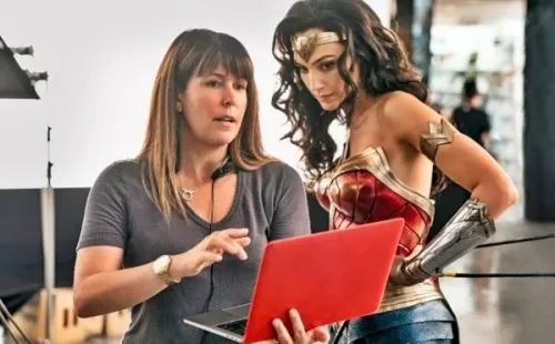 Patty Jenkins y Gal Gadot en las filmaciones de “Wonder Woman”.