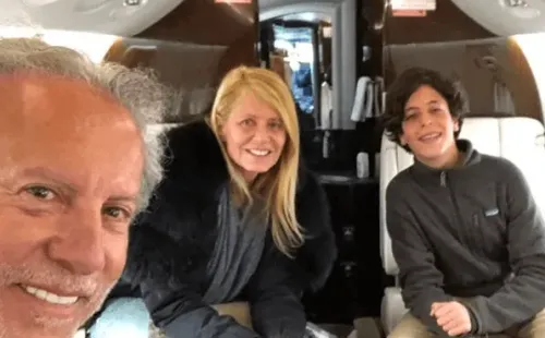 José Patricio Daire junto a Cecilia Bolocco y su hijo Máximo.