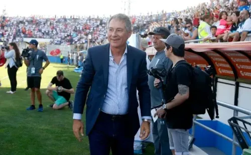 Ariel Holan asumió en la UC en reemplazo de Gustavo Quinteros. Ganó la Copa Sudamericana con Independiente y dirige como DT principal desde 2015, cuando asumió en Defensa y Justicia.