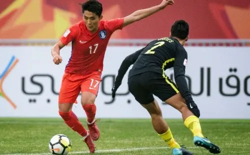 Cho Jae-Wan, autor de un golazo en el regreso del fútbol en Corea del Sur.