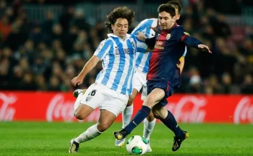 Colocho Iturra ante Messi en un Málaga vs. Barcelona donde, incluso, marcó un gol.