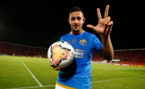 Rodrigo Holgado fue la figura de Audax Italiano en su paso a la siguiente ronda de Copa Sudamericana. Foto: Agencia Uno