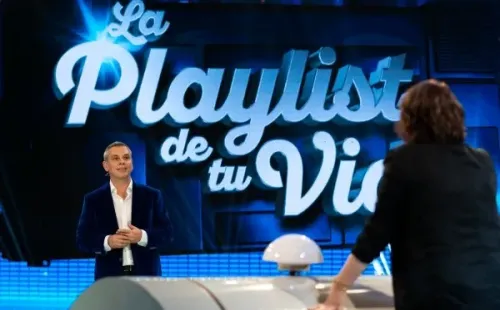 José Miguel Viñuela en medio de las grabaciones de “Dale Play”, en Mega.
