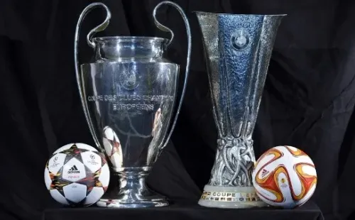 Las copas de los dos torneos de clubes más importantes del mundo: Champions y Europa League.