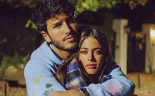 La pareja se conoció a través de la música, pero la distancia les perjudicó en su relación.