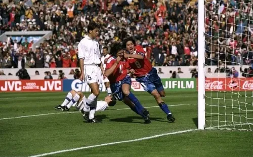 Marcelo Salas e Iván Zamorano dieron a la Selección Chilena goles que lo llevaron hasta el Mundial de Francia 98, donde hicieron un gran papel. Foto: Getty Images