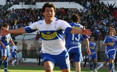Gary Medel fue figura cada vez que le tocó enfrenta a Universidad de Chile en el Campeonato Nacional. Foto: Archivo