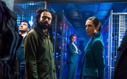 Jennifer Connelly y Daveed Diggs protagonizan la nueva adaptación en formato serie de “Snowpiercer”.