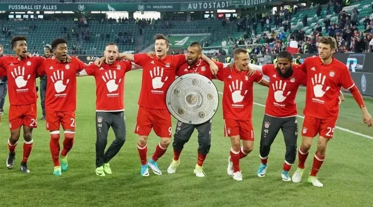 Arturo Vidal suma cuatro ligas con Juventus, tres con Bayern Munich y una en Barcelona (Agencia Uno)