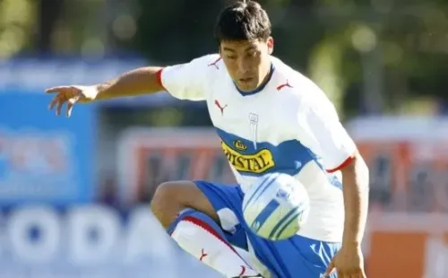 Luis Núñez en su época de gloria en Universidad Católica. Si bien no fue campeón, es recordado por los Cruzados por su talento y entrega.