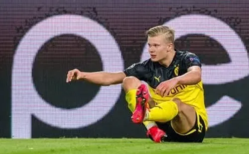 La caída del Dortmund ante el Bayern podría haber sentenciado la lucha por el título de la Bundesliga, según reconoció Lucien Favre