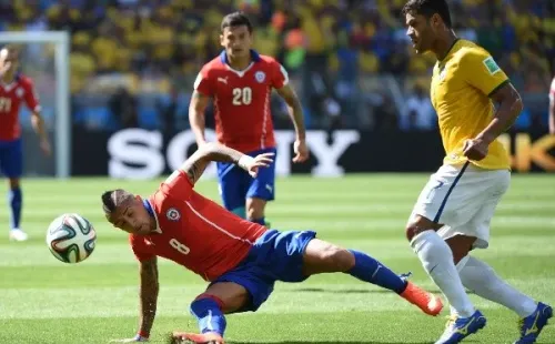 Arturo Vidal y Charles Aránguiz, dos grandes pilares de la generación dorada de la Roja.