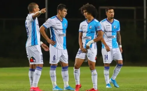 El plantel de Deportes Antofagasta llegó a un acuerdo con la dirigencia del club en una rebaja salarial. (FOTO: Agencia Uno)