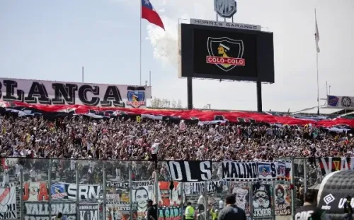 La hinchada de Colo Colo quedó como la tercera mejor del continente. (FOTO: Agencia Uno)