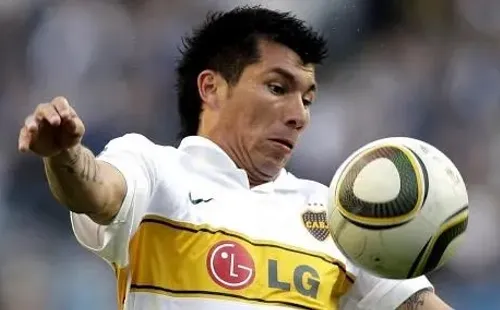 Gary Medel dejó un grato recuerdo de su paso por Boca Juniors entre 2009 y 2010