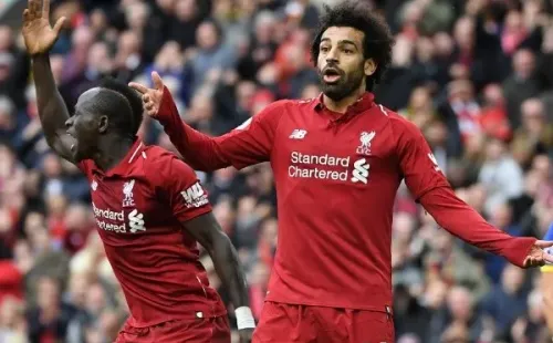 La Premier League instruirá a los jugadores a no tener sexo si sus parejas presentan síntomas de coronavirus como medida para evitar un nuevo brote viral en el regreso del fútbol de Inglaterra