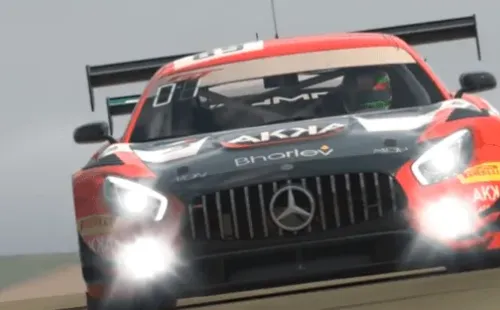 El chileno de 21 años es uno de los pilotos de motor carrozado más prometedores de la actualidad en el país, y este año disputará el GT World Challenge Europa junto a Akka ASP