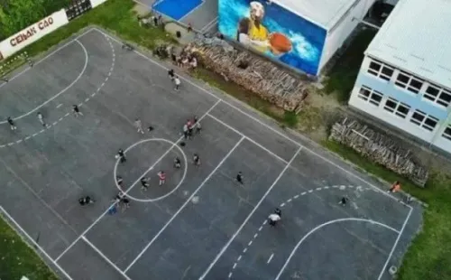 El mural dedicado a Kobe Bryant fue pintado al costado de una escuela en el sur de Europa, y es hasta el momento el más grande del continente