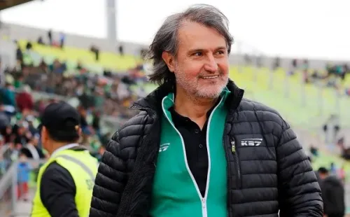 Fernando Vergara en la banca de Puerto Montt (Agencia Uno)