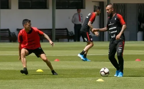 Jorge Valdano fue categórico y puso a Charles Aránguiz por sobre Arturo Vidal y Alexis Sánchez en la actualidad. Foto: Getty Images