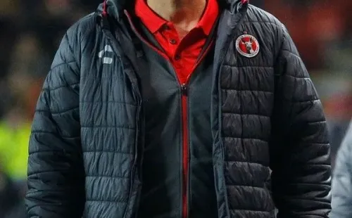 Gustavo Quinteros alcanzó a estar seis meses en Xolos. El Clausura no alcanzó a terminar por la emergencia sanitaria, pero había llegado a la final de la Copa MX que se disputaría en septiembre contra Monterrey.