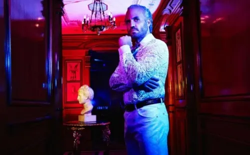 Edgar Ramírez como el reconocido diseñador italiano en “El Asesinato de Gianni Versace”.